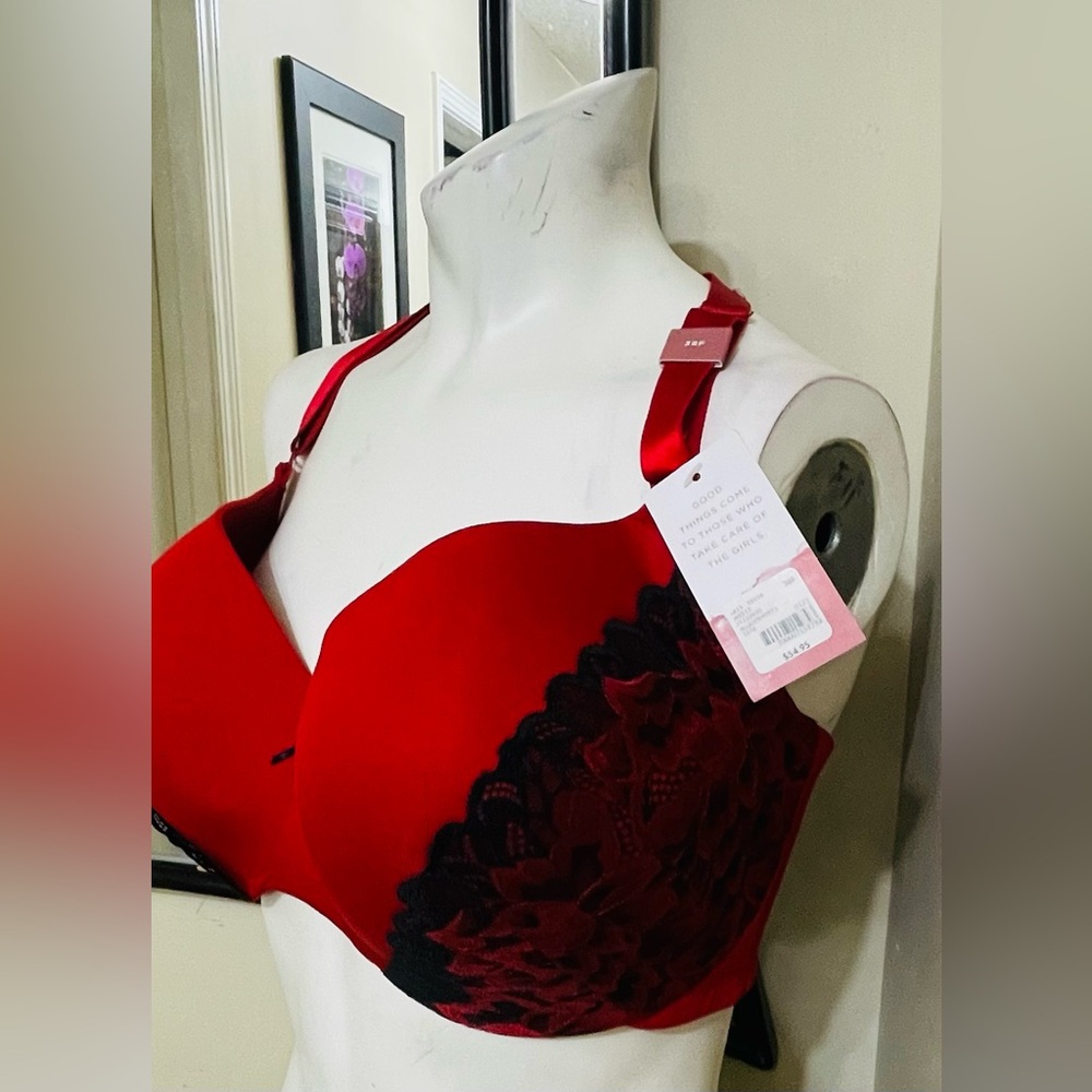 Chic Red and Black Lace Women's Bra